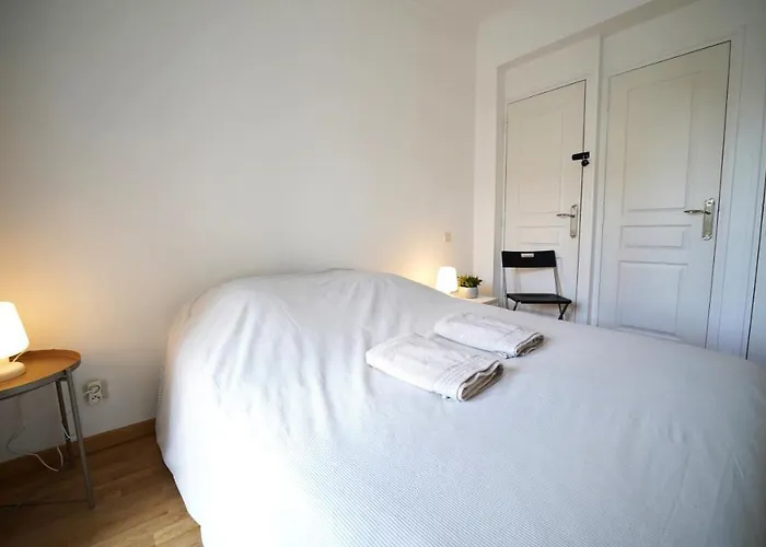 Caen: F2 Cosy Au Coeur Du Centre Daire